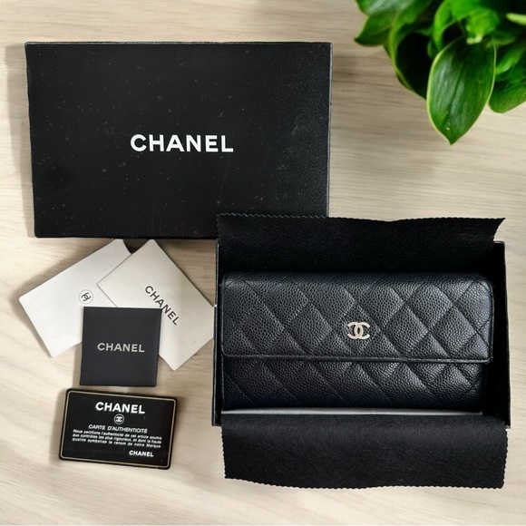 Authentic CHANEL Black Caviar Matelasse Flap Long Wallet Bordeaux Interior w/Box - Picture 1 of 16